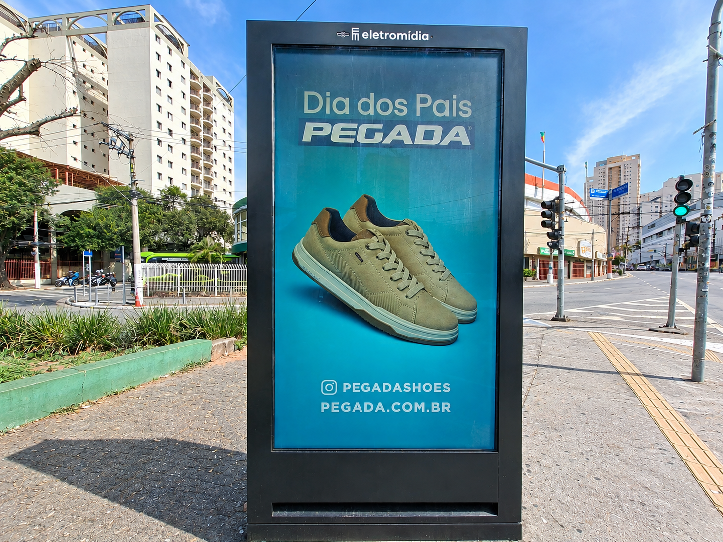 Mídia OOH